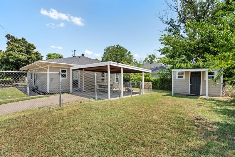 3305 King Street, Greenville TX 75401 - Photo 21