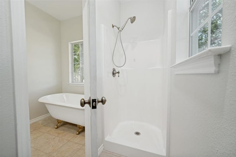 229 Quail Run Road, Valley View TX 76272 - Photo 22