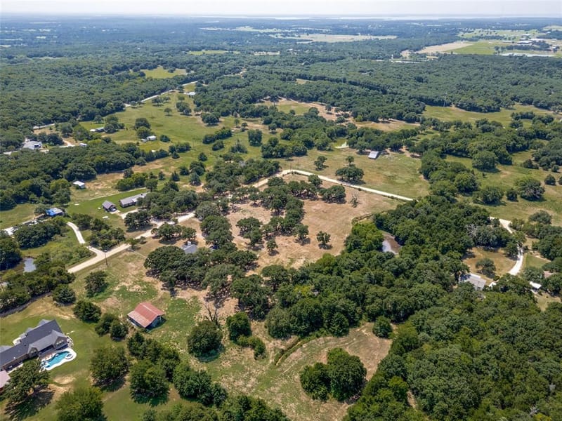 229 Quail Run Road, Valley View TX 76272 - Photo 40
