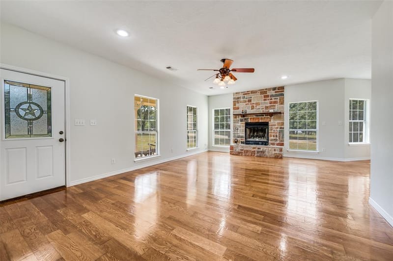 229 Quail Run Road, Valley View TX 76272 - Photo 8
