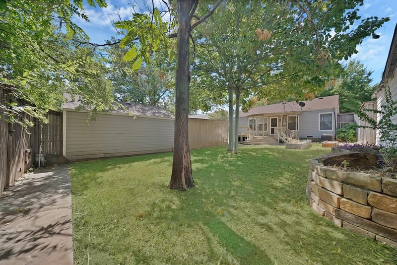 4028 Locke Avenue, Fort Worth TX 76107 - Photo 21
