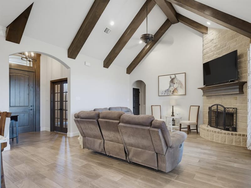 139 Bluff Ridge Court, Paradise TX 76073 - Photo 7