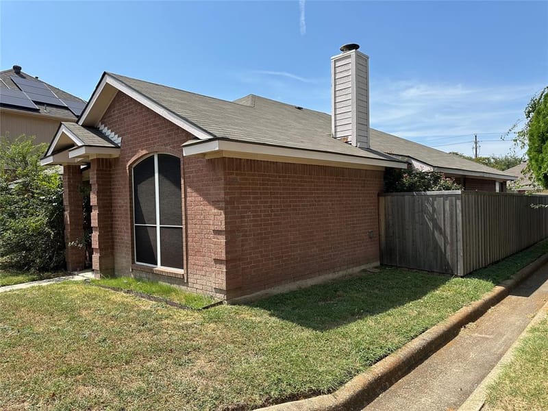 1811 Stewart Street, Cedar Hill TX 75104 - Photo 3