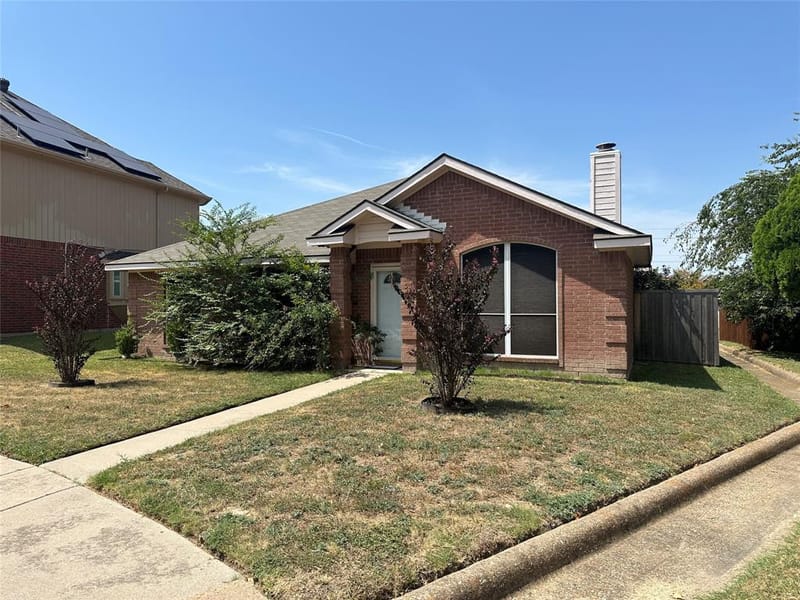 1811 Stewart Street, Cedar Hill TX 75104