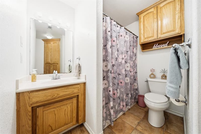 900 E Chad Street, Whitney TX 76692 - Photo 28