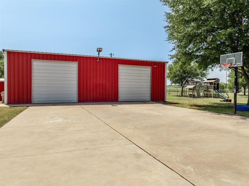 900 E Chad Street, Whitney TX 76692 - Photo 21