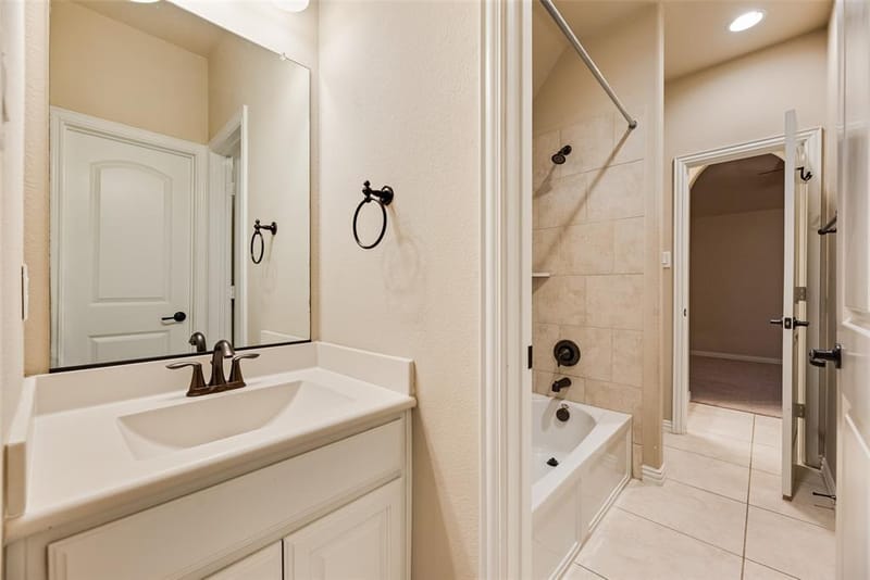 2886 Nottingham Drive, Trophy Club TX 76262 - Photo 17