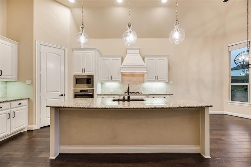 2886 Nottingham Drive, Trophy Club TX 76262 - Photo 9
