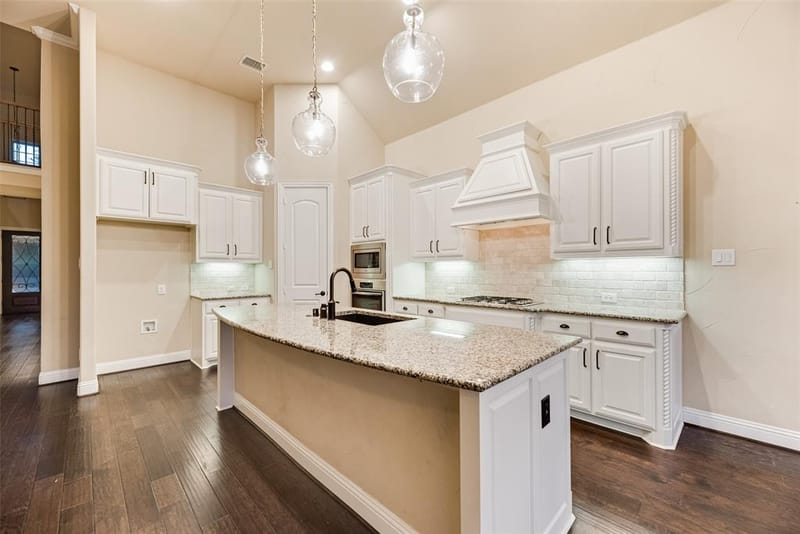 2886 Nottingham Drive, Trophy Club TX 76262 - Photo 10