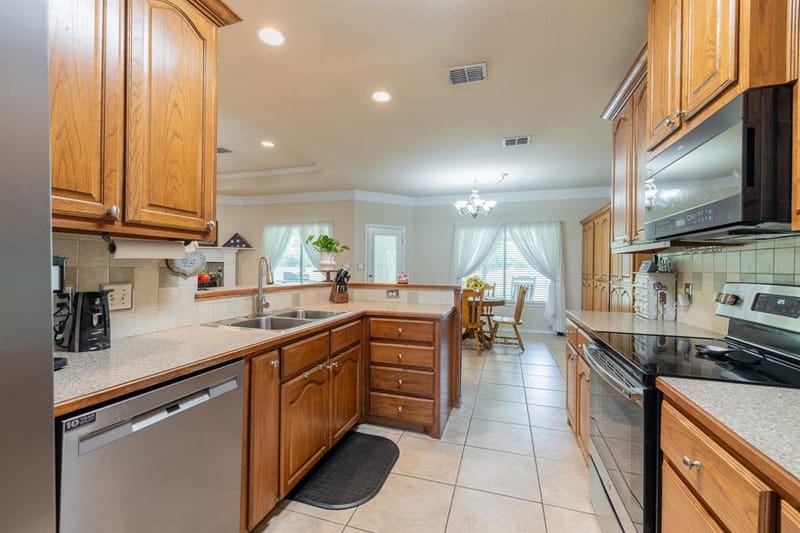 1208 Kempner Park, Robinson TX 76706 - Photo 10