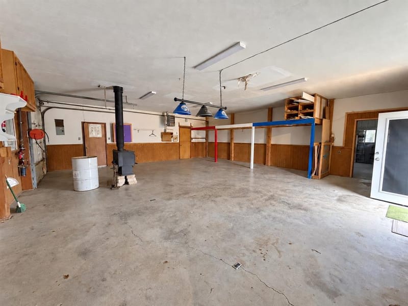 517 E Locust Street, Nocona TX 76255 - Photo 27