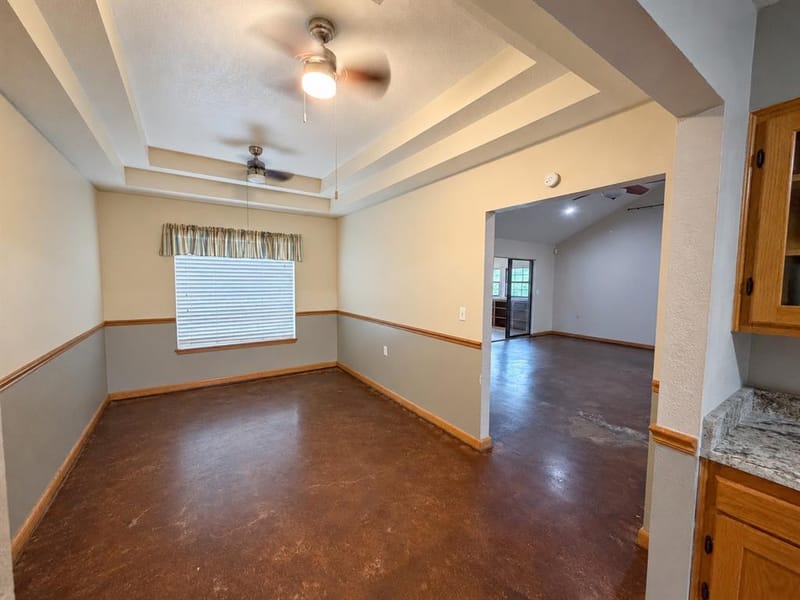 517 E Locust Street, Nocona TX 76255 - Photo 18