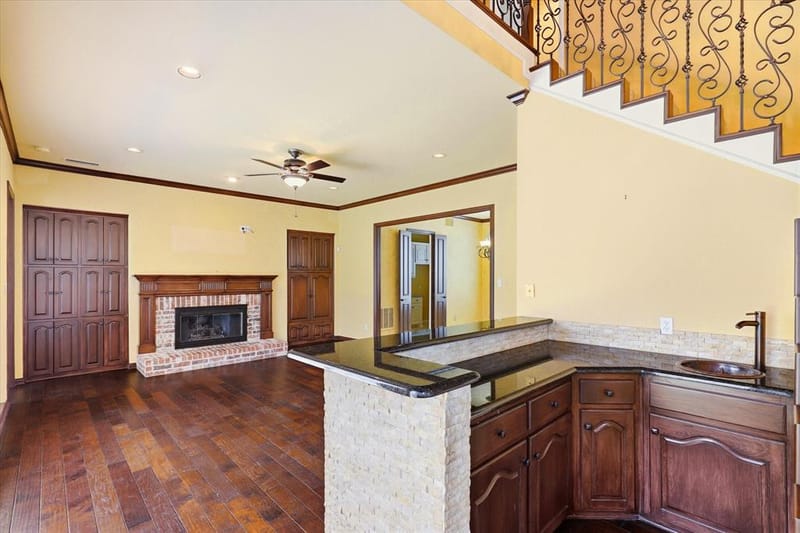 4545 Waterford Drive, Plano TX 75024 - Photo 9