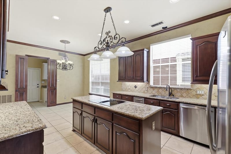 4545 Waterford Drive, Plano TX 75024 - Photo 14