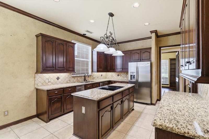 4545 Waterford Drive, Plano TX 75024 - Photo 11