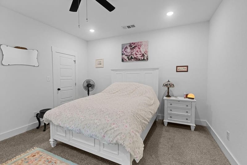 201 W South Street, Whitesboro TX 76273 - Photo 13