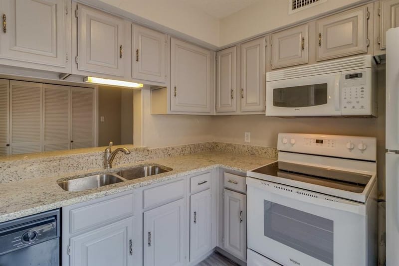 2620 Piedras # 3, Irving TX 75038 - Photo 11