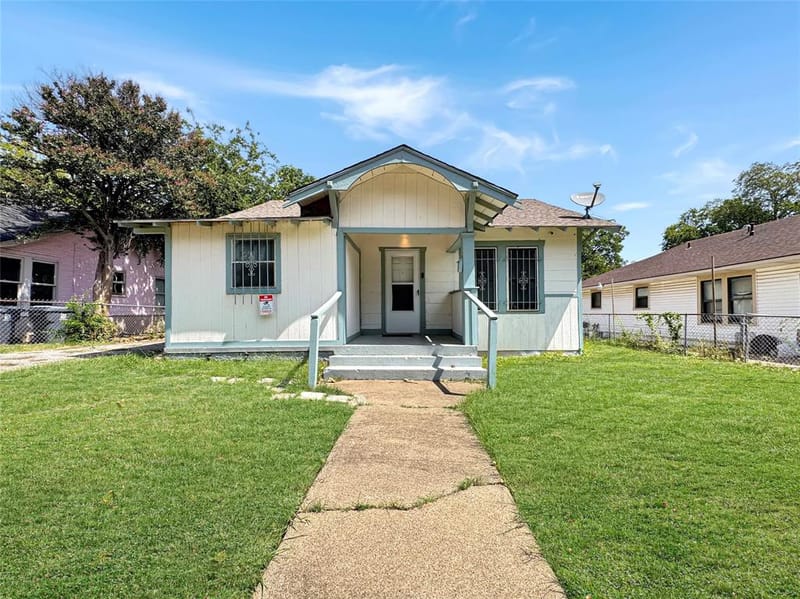 1427 Claude Street, Dallas TX 75203