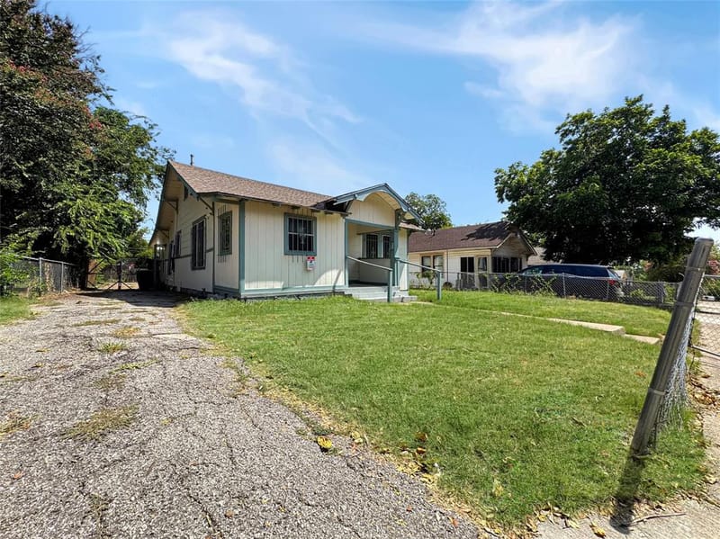 1427 Claude Street, Dallas TX 75203 - Photo 14