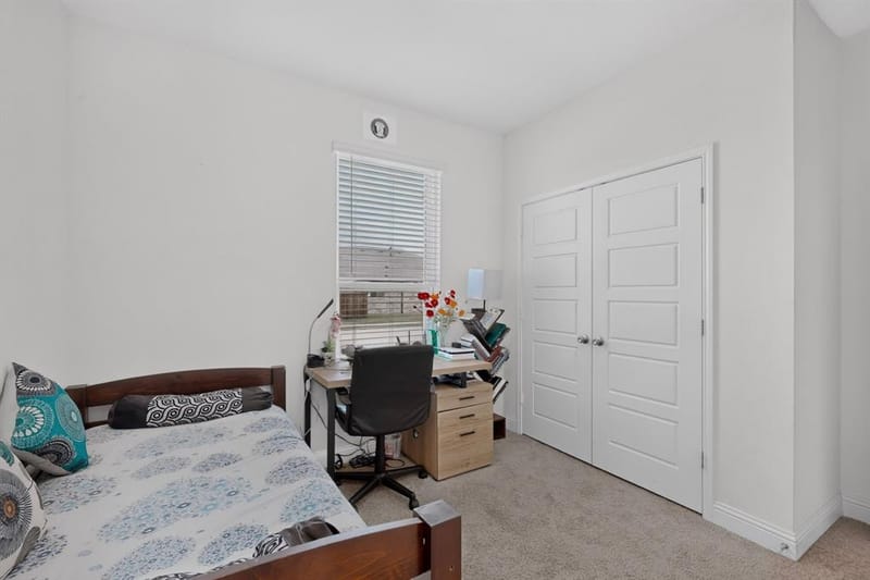 980 Burnett Drive, Aubrey TX 76227 - Photo 25
