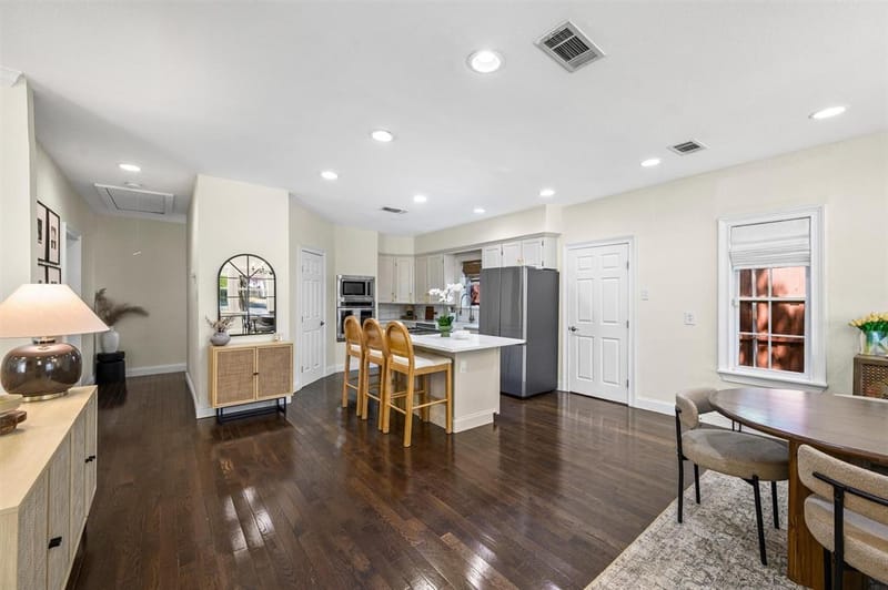 5223 Denton Drive, Dallas TX 75235 - Photo 11