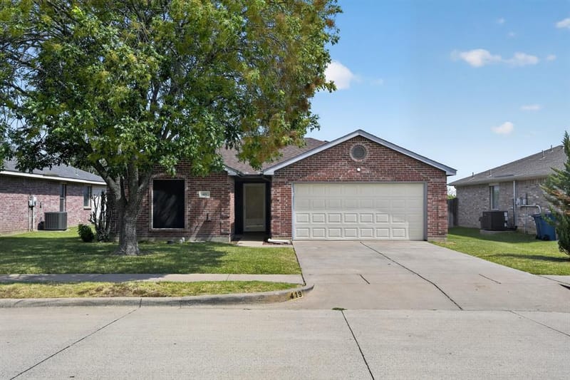 419 Murphy Road, Burleson TX 76028