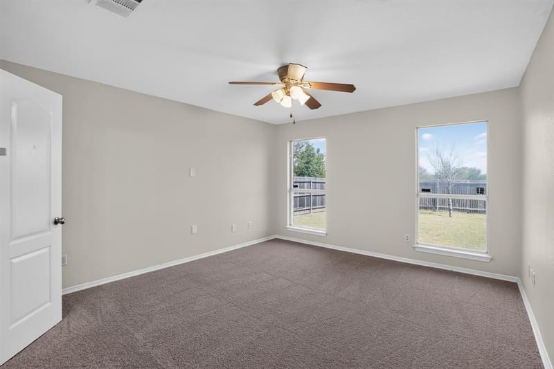419 Murphy Road, Burleson TX 76028 - Photo 8