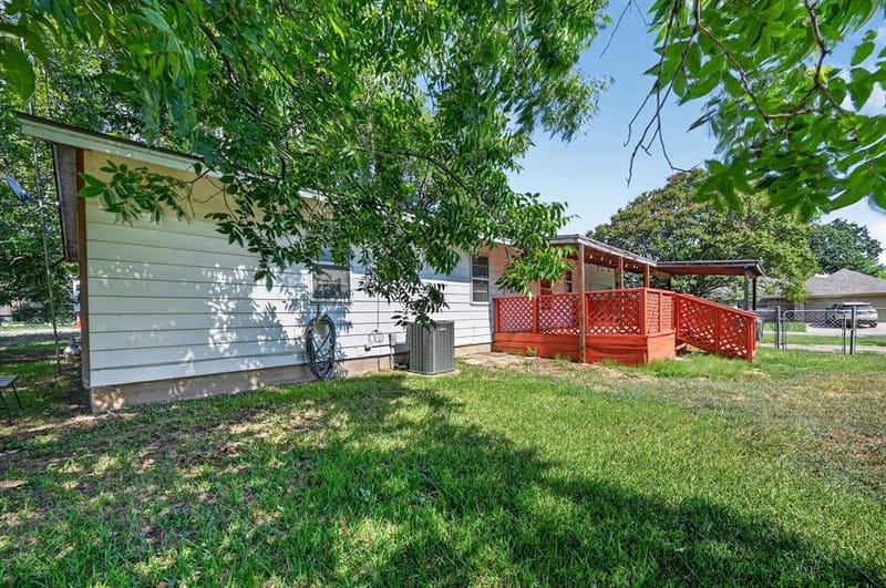 108 S Lakeview Drive, Lake Dallas TX 75065 - Photo 30
