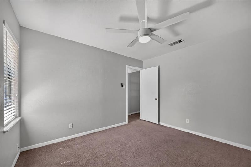 108 S Lakeview Drive, Lake Dallas TX 75065 - Photo 19