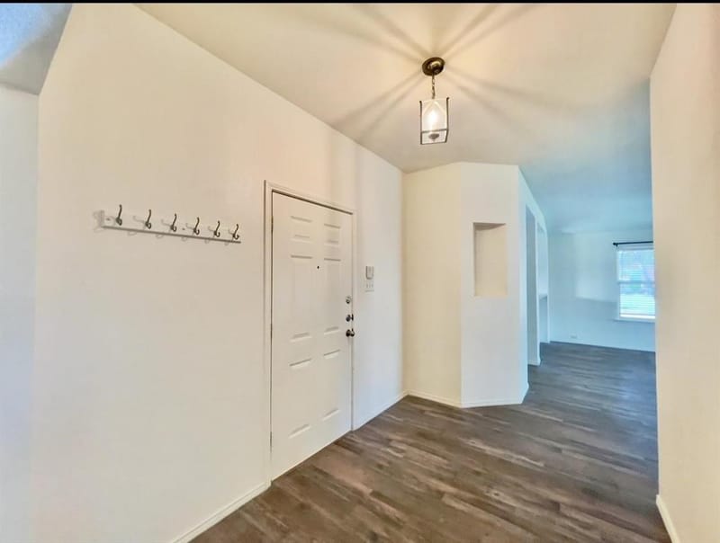 9117 Bastille Way, Frisco TX 75033 - Photo 2