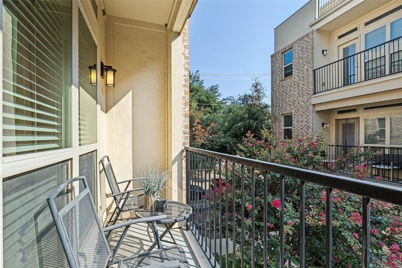 1305 Palm Springs Lane, Dallas TX 75204 - Photo 12