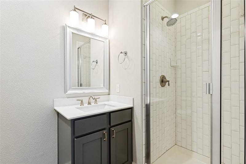 1305 Palm Springs Lane, Dallas TX 75204 - Photo 28