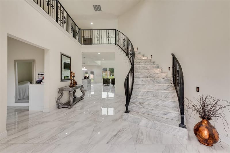 7725 Lakeview Circle, Fort Worth TX 76179 - Photo 7