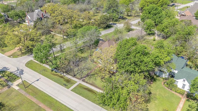 408 S Center Street, Forney TX 75126 - Photo 39
