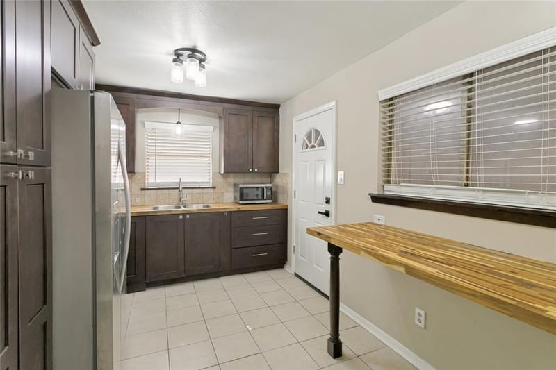 5416 Goodman Avenue, Fort Worth TX 76107 - Photo 11