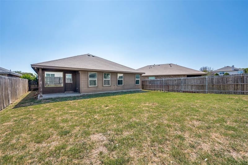2601 Stonewall Lane, Fort Worth TX 76123 - Photo 24