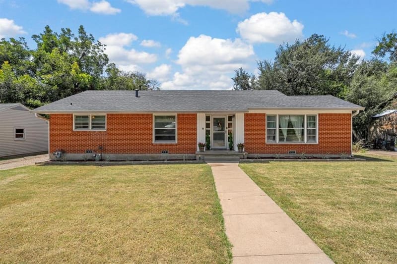4216 Morrow Avenue, Waco TX 76710