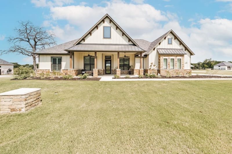 171 Rio Rancho Drive, Decatur TX 76234