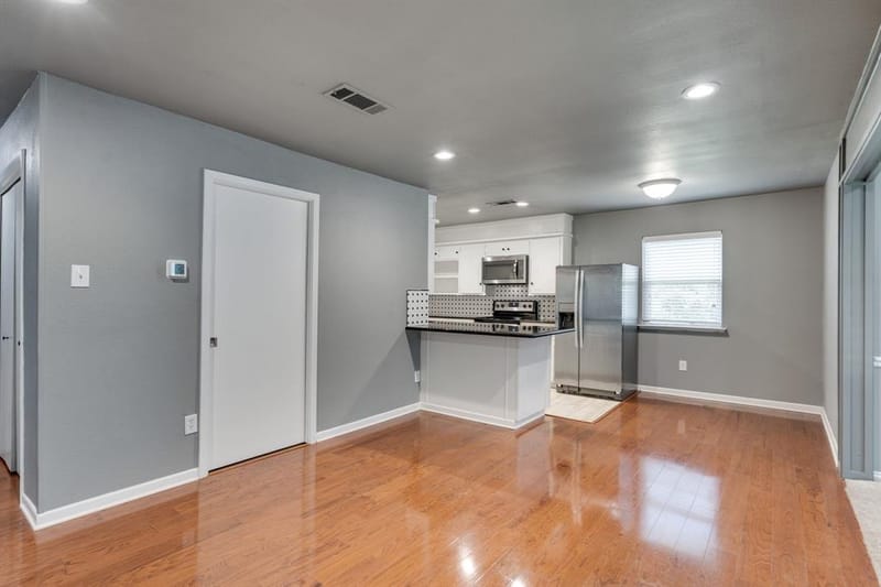 6980 Cox Lane, North Richland Hills TX 76182 - Photo 9