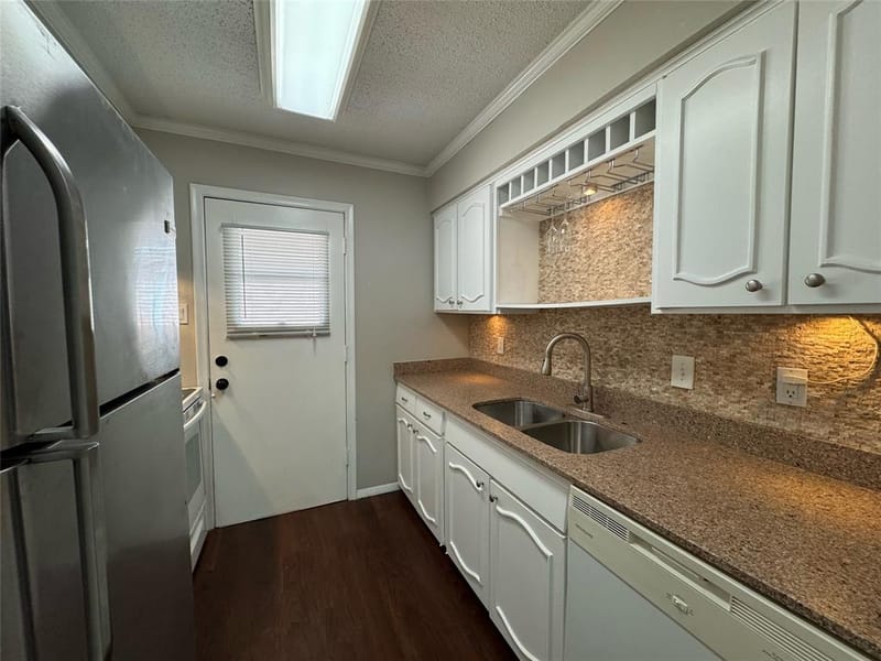 7832 Royal Lane # 211, Dallas TX 75230 - Photo 7