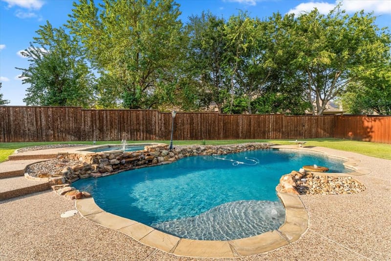 2508 Russwood Drive, Flower Mound TX 75028 - Photo 2