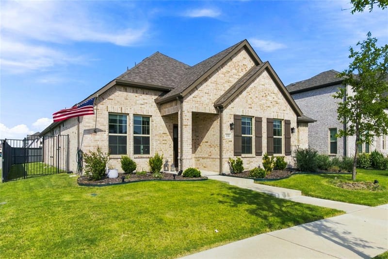 3530 Burdock Lane, Venus TX 76084 - Photo 2