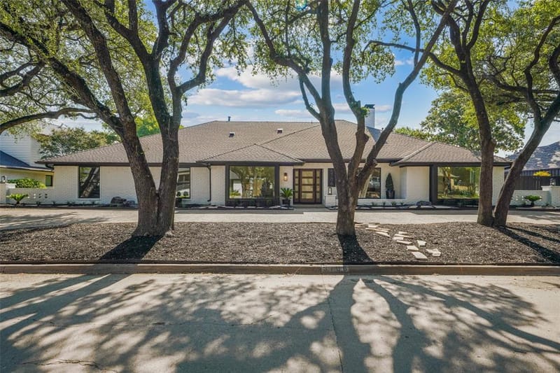5706 Club Hill Circle, Dallas TX 75248