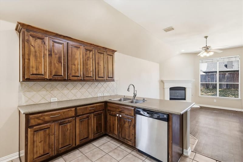 2725 Waterdance Drive, Little Elm TX 75068 - Photo 6
