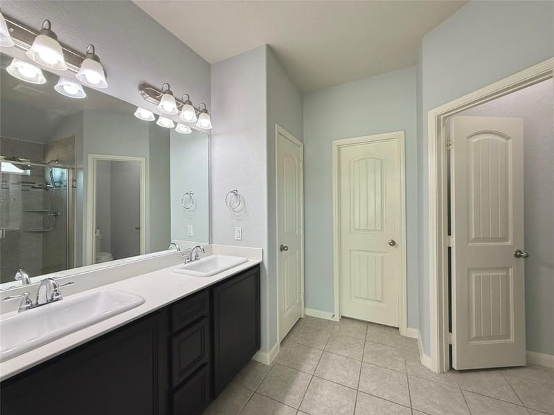 2126 Candace Drive, Lancaster TX 75146 - Photo 9
