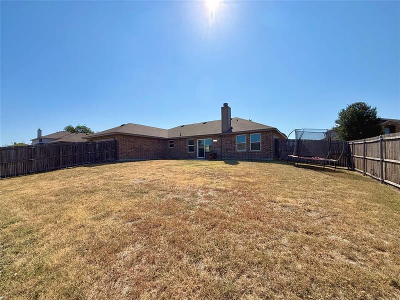 2126 Candace Drive, Lancaster TX 75146 - Photo 15