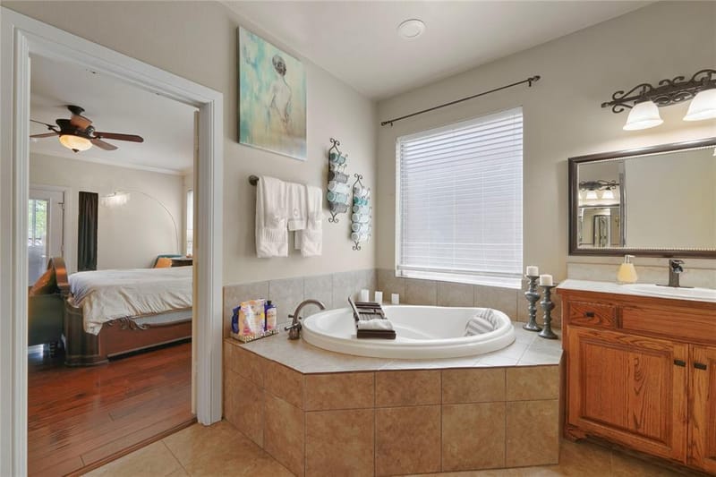 5132 Southpoint Drive, Arlington TX 76017 - Photo 10