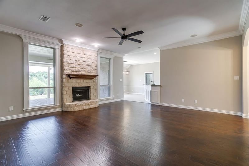 117 Danielle Drive, Hudson Oaks TX 76087 - Photo 10