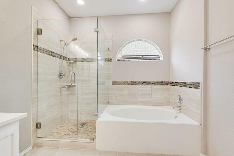 4005 Carrington Drive, Garland TX 75043 - Photo 17