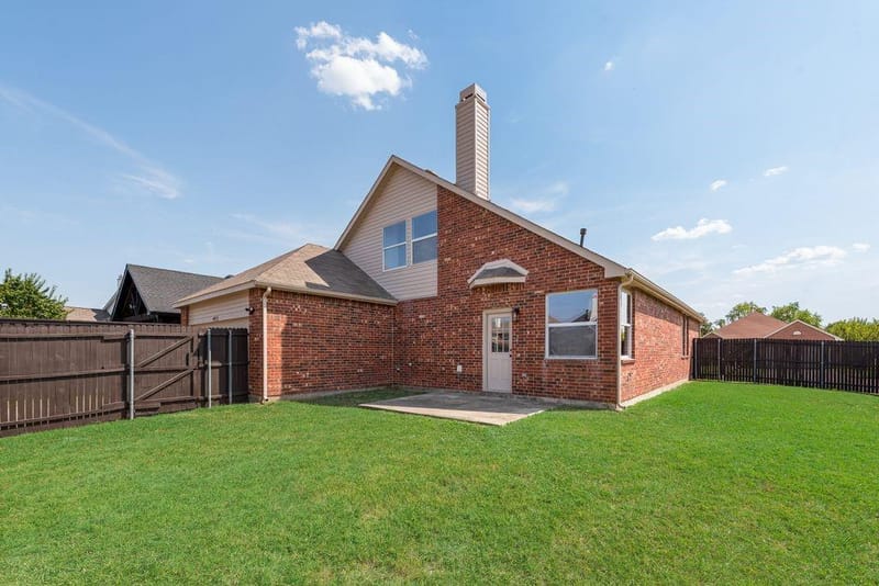 4005 Carrington Drive, Garland TX 75043 - Photo 25